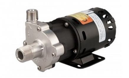 (image for) Chugger center input 3/4 GHT SS Magnetic Drive 1/2 NPT Out 230v